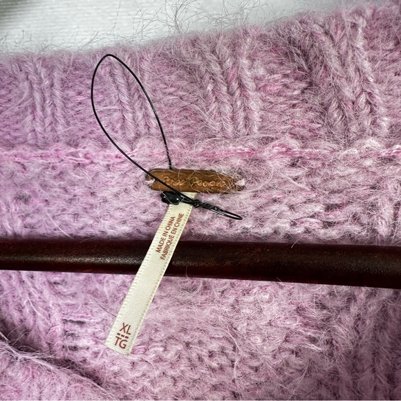 Free People Wool Cardigan Purple Womens XL Willow Cropped Fuzzy Winter Knit - Picture 2 of 9